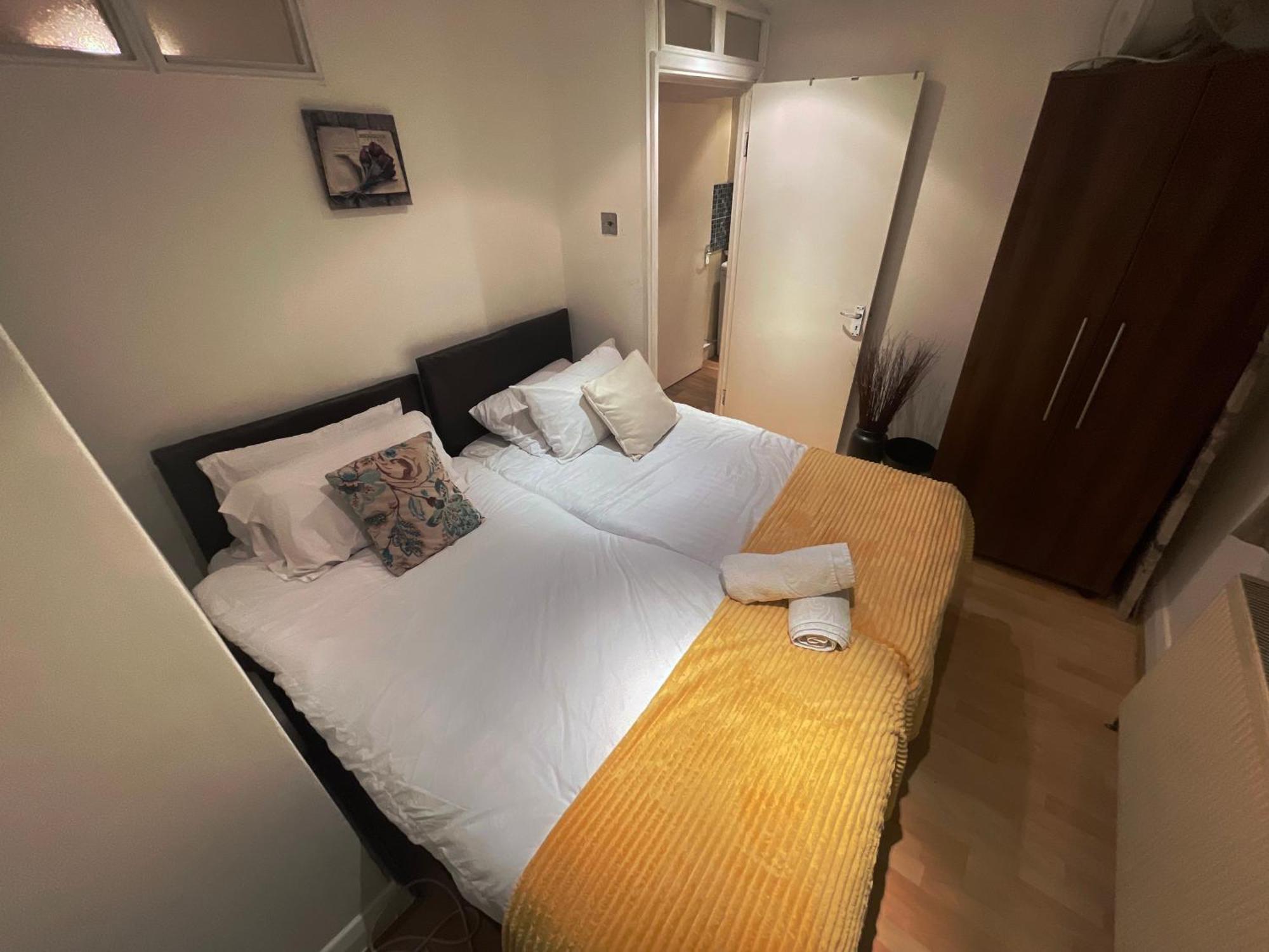 Stylish - Steps From Hyde Park & Paddington Station *