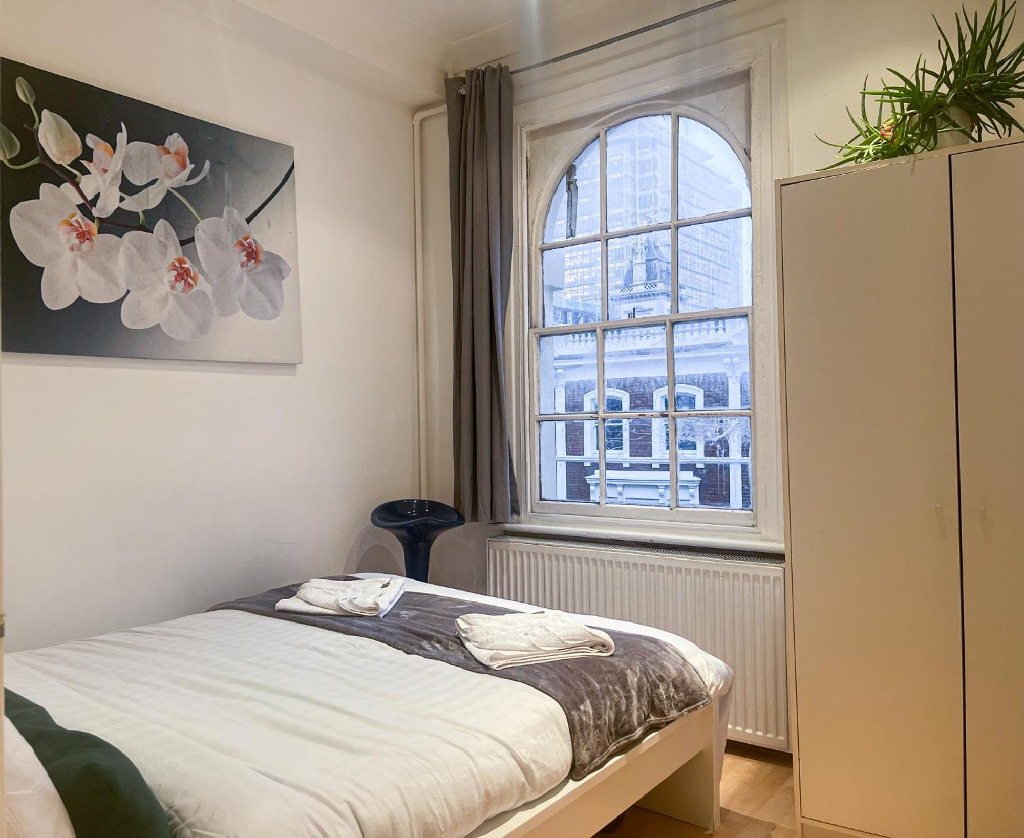 Stylish - Steps From Hyde Park & Paddington Station Appartamento